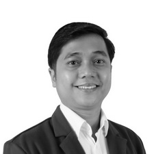 IMG_9278-Photoroom-photoaidcom-greyscale-768x618-1